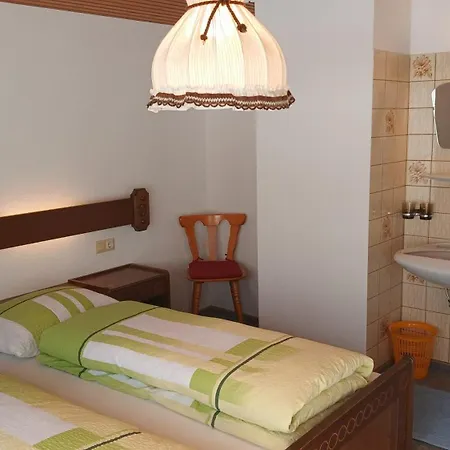 Kapeller * Elbigenalp